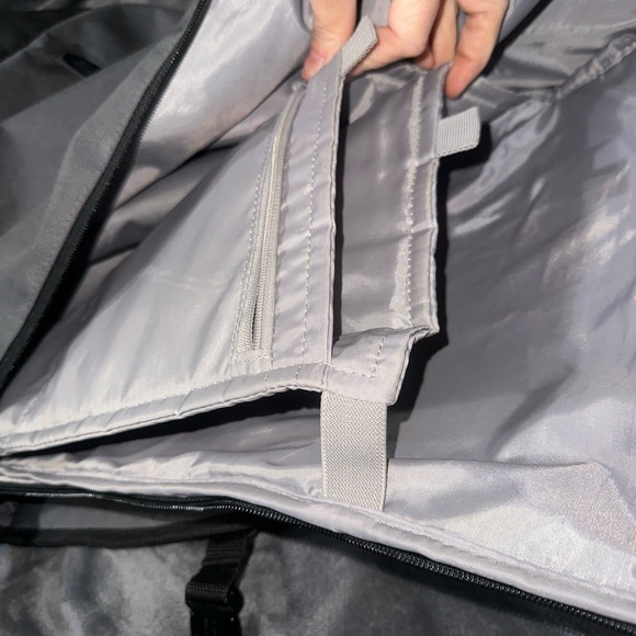 ADIDAS Backpack - Picture 9 of 11